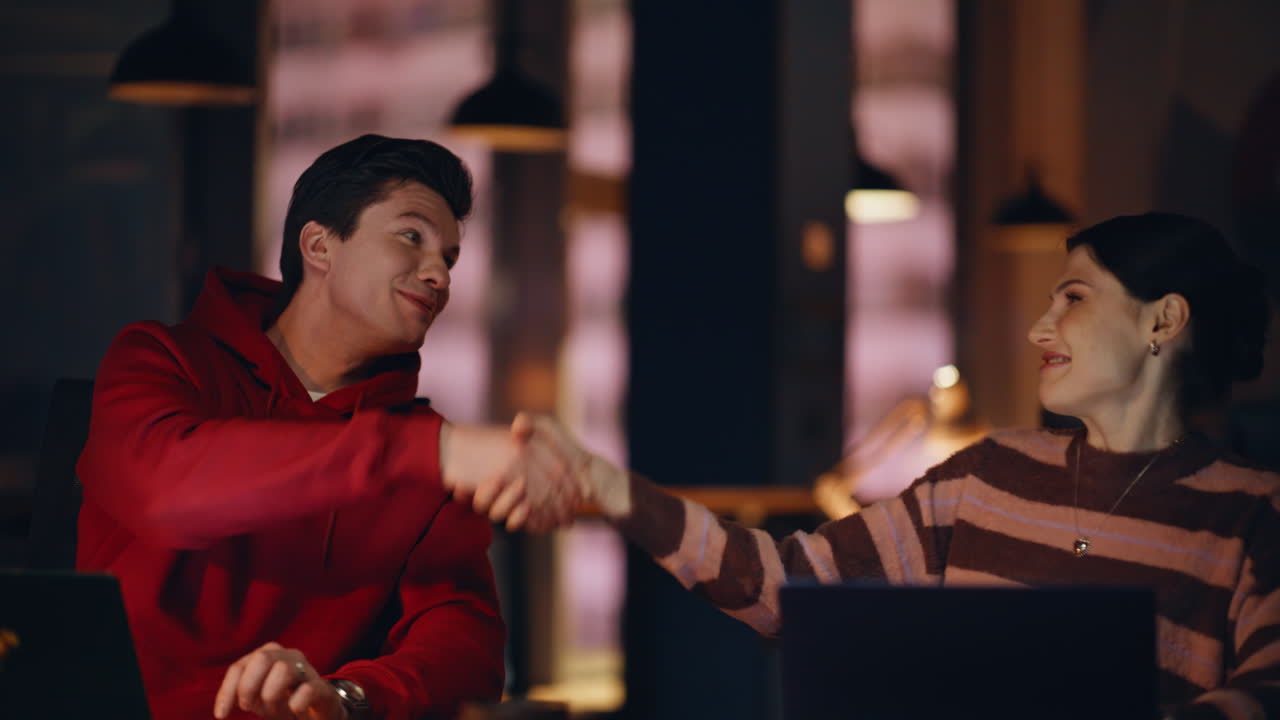 Teamwork and Collaboration in a Modern Office