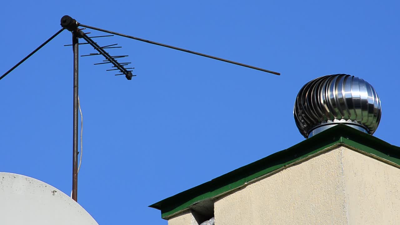 Ventilationsturbodeflektor. Skorstenshætte