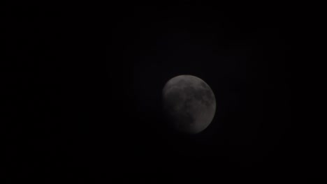 moving-clouds-on-the-background-of-the-moon