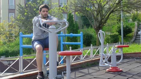 juegos de hombres jóvenes