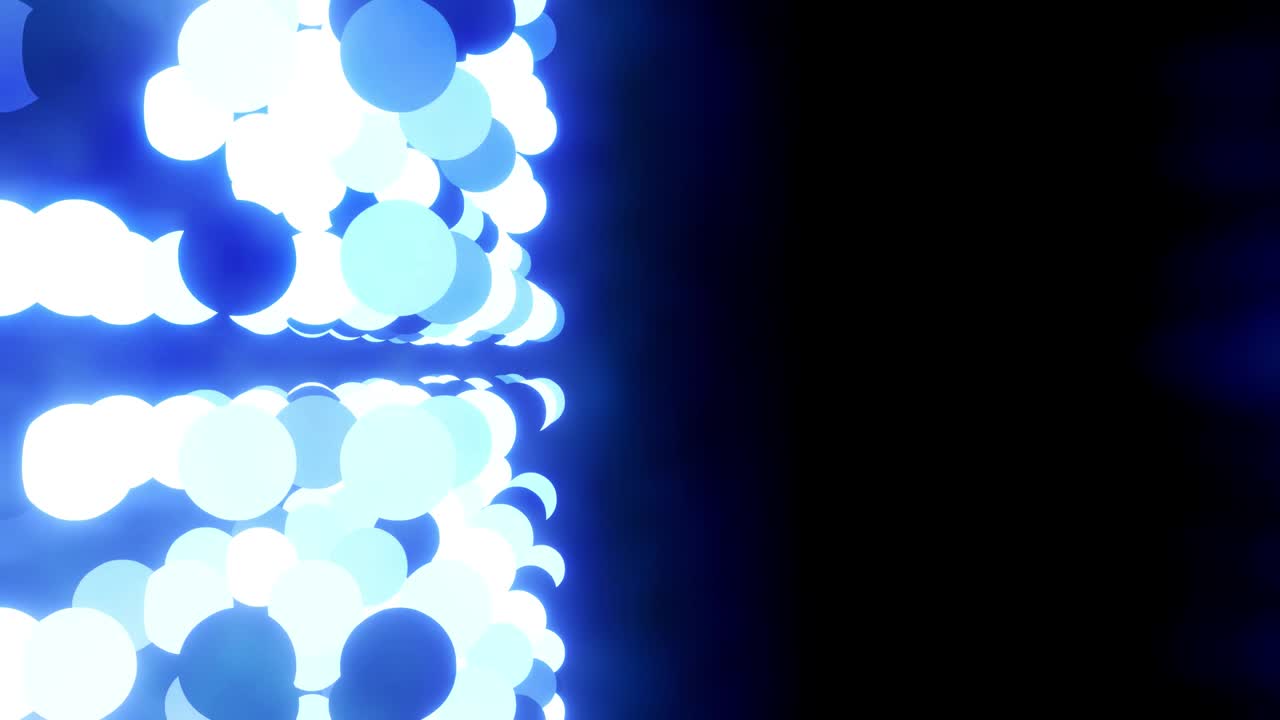 반이는 파란색 공이 반이는 방에서 반이는 4k 추상 3d 배경은 어두운 반이는 카메라에서 빛나는 구의 아름다운 세련된 배경은 색조에서 전구가 켜지고 줄에 무작위로 꺼집니다.