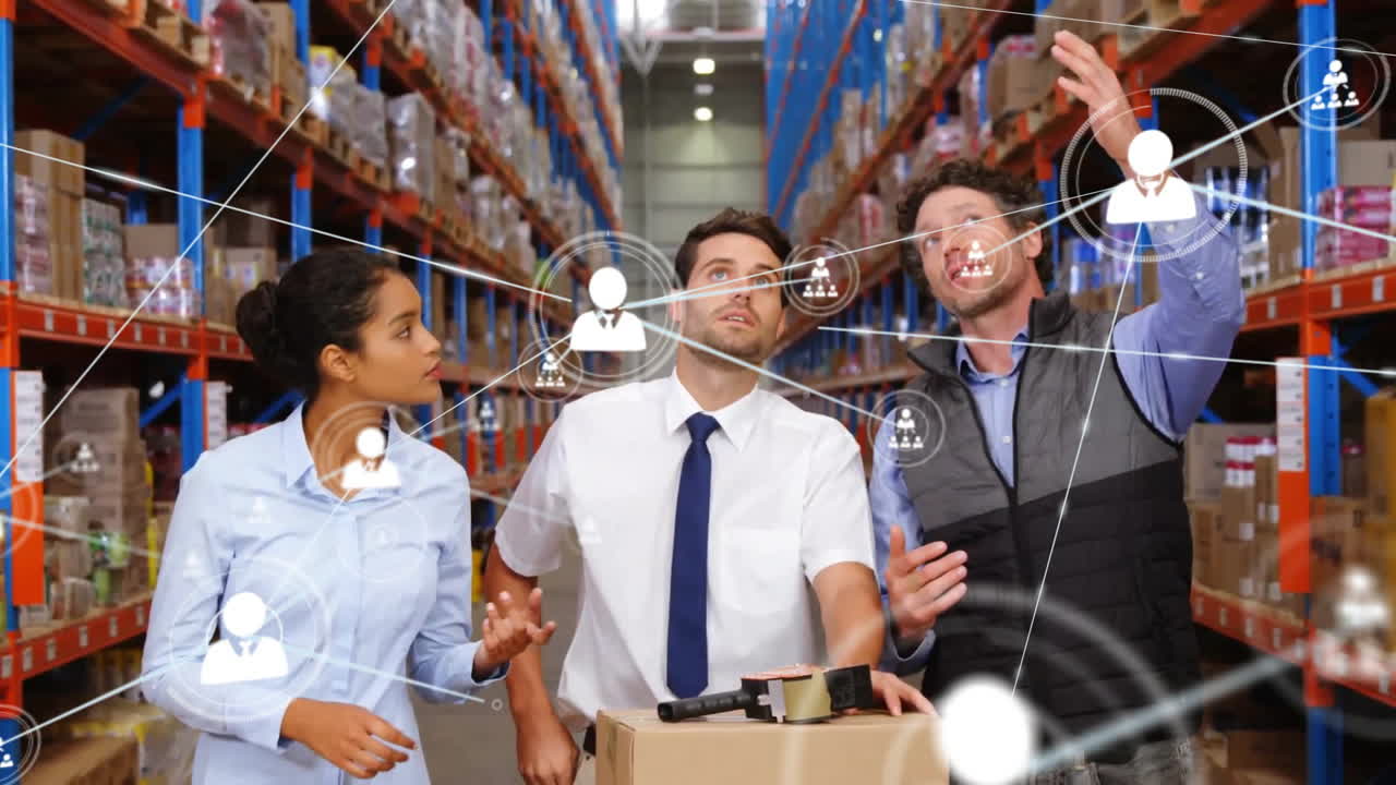 창고에서 일하는 다양한 사람들에 대한 아이콘과 연결 네트워크의 애니메이션