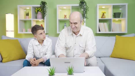 Grandfather-and-grandchild-who-love-each-other-and-get-along-well.