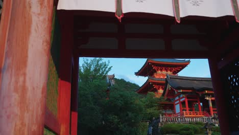 ancient gate of kiyomizu dera temple in kyoto japan, summer establishing shot