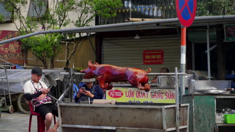 wet market food vendors, slaughtered pig, business lifestyle