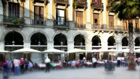 Plaza-Reial-00