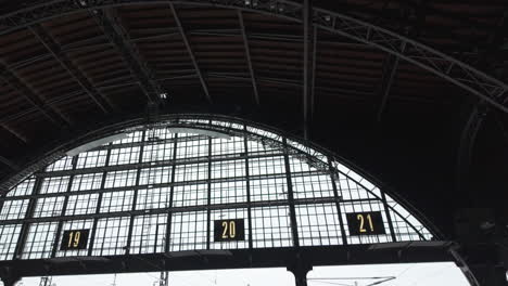 Establishing-view-of-Leipzig-central-train-station-architecture,-Germany,-Europe