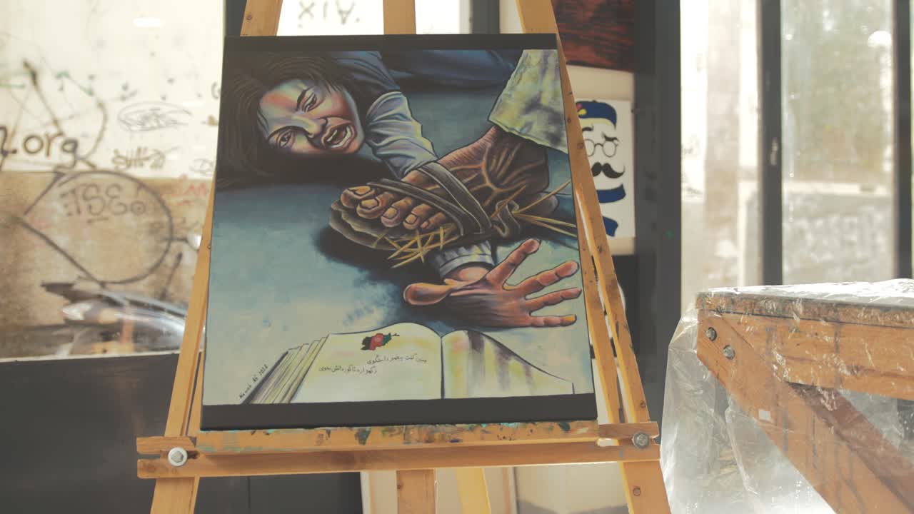 탈레반 억압 어린 소녀 학교 작품 그림에가는