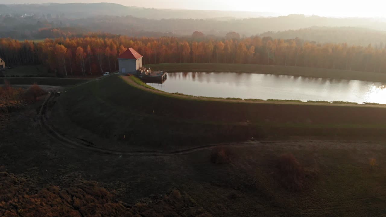bielkowo에서 수력 발전소의 공중 촬영