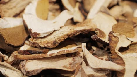 dried sliced mushrooms