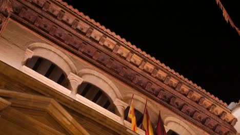 Architecture-Detail-Of-Town-Hall-In-Alcañiz,-Spain---low-angle