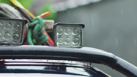 led headlights on a 4x4