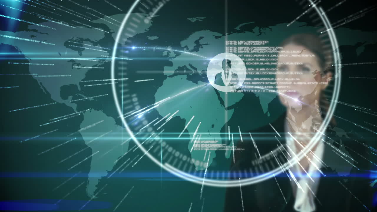 mujer de negocios tocando interfaz futurista con mapa internacional en el fondo