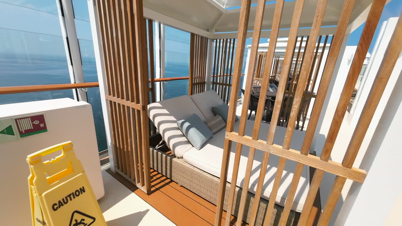 크루즈 근접 촬영 보기에 침대