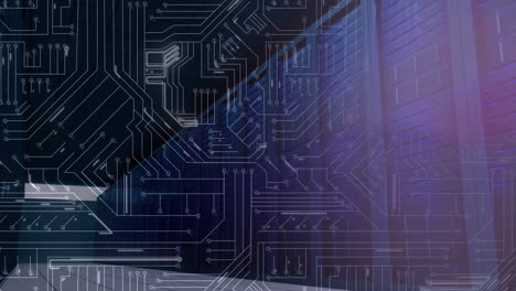 bastidores de computadoras mainframe y placa de circuito brillante