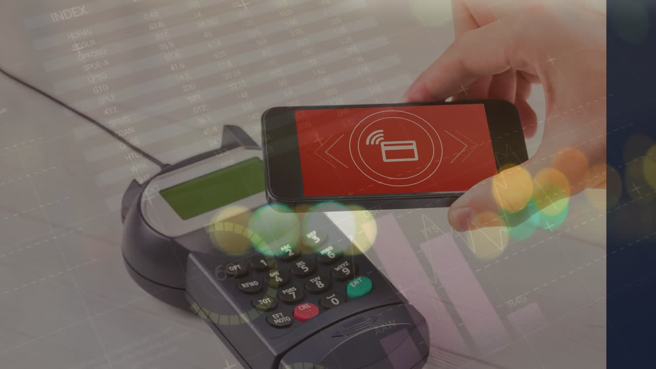 Animación de tarjeta de crédito sobre smartphone