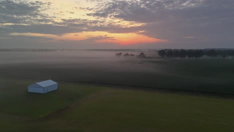 Am-Frühen-Morgen-Im-Ländlichen-Alabama-Drohnenansicht