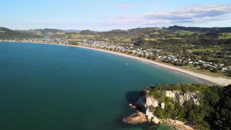 Flying-into-the-mountains-of-New-Zealand-over-ocean-water