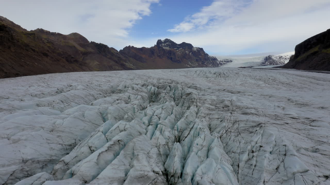 아이슬란드의 놀라운 vatnajokull 빙하의 공중 전망
