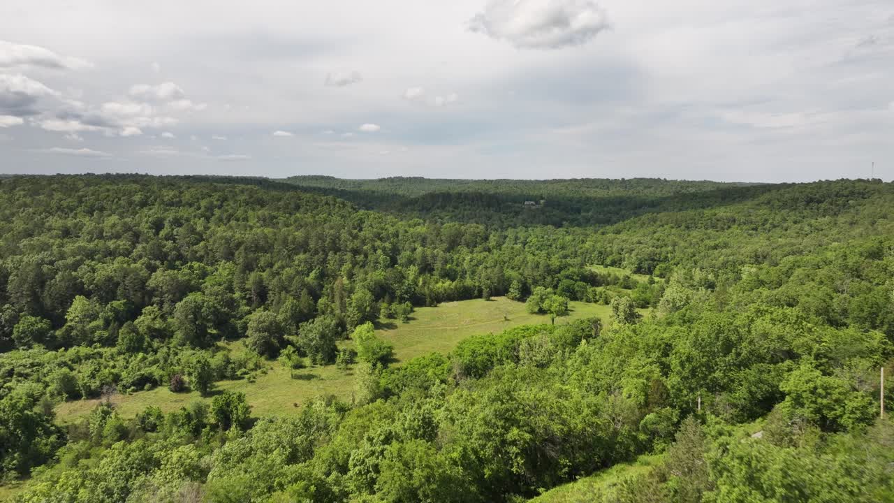 Summer Scenery at the White river in Arkansas