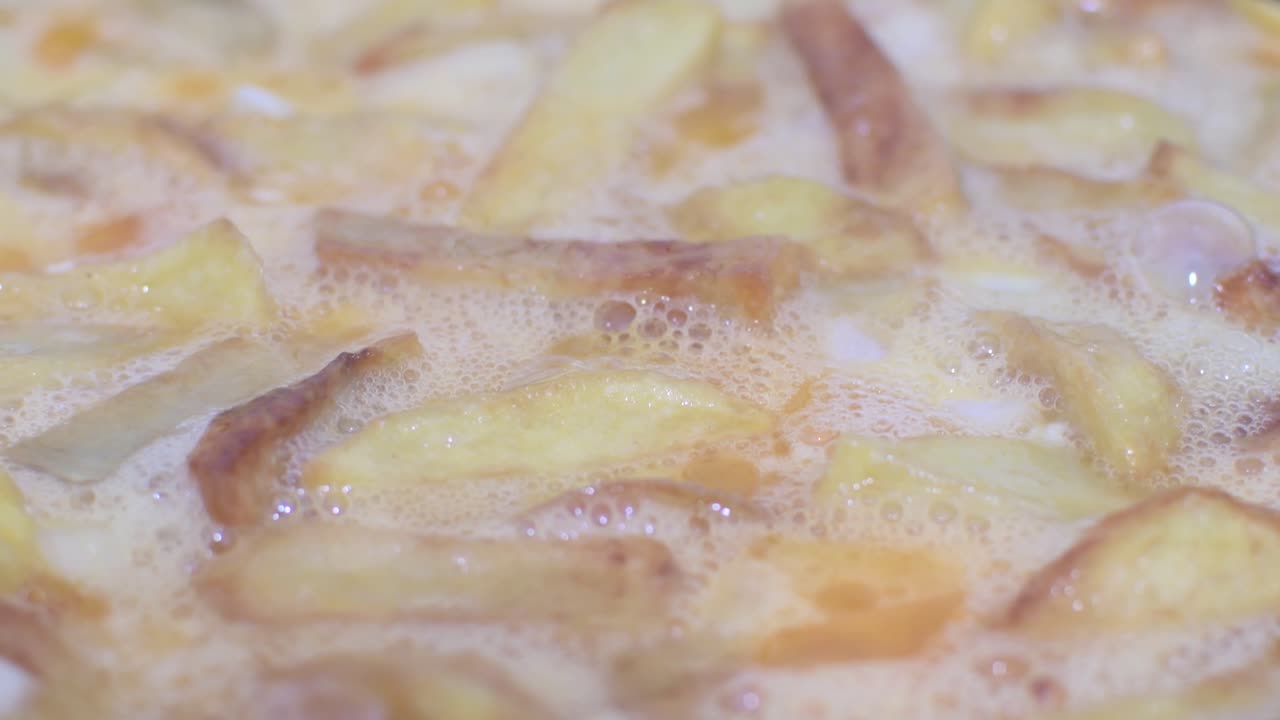 Cooking Potatoes in an Omelette