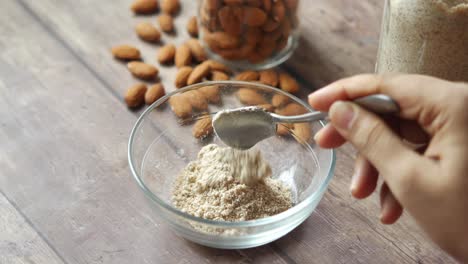 almond flour and almonds