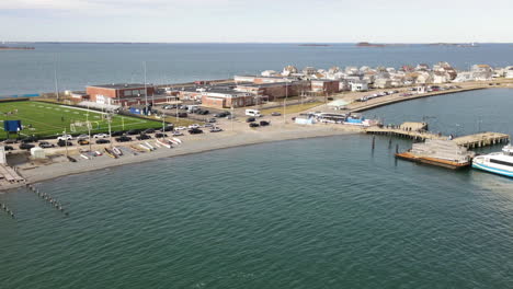 Drone-timelapse-footage-of-Hull-Commuter-Boat-docking-and-unloading-passengers