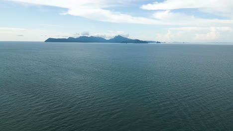pasir tengkorak 해변, 랑카위, 말레이시아의 공중 무인 항공기 샷