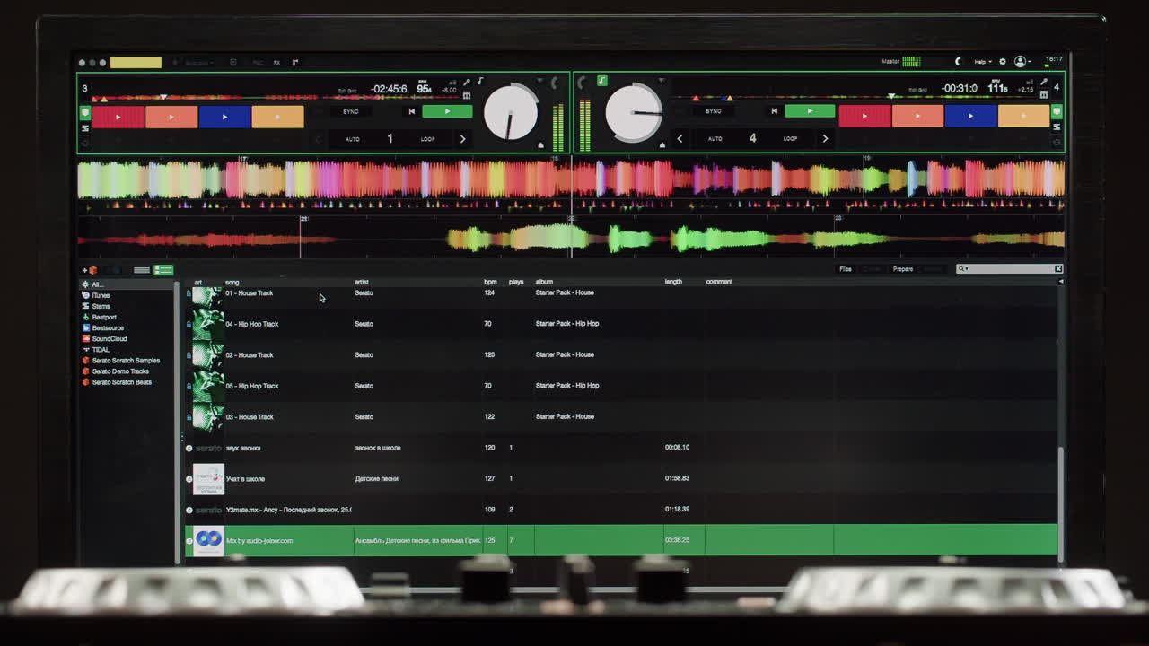 dj-mix-sitzung auf dem computer