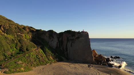 día soleado en pt. playa dume california