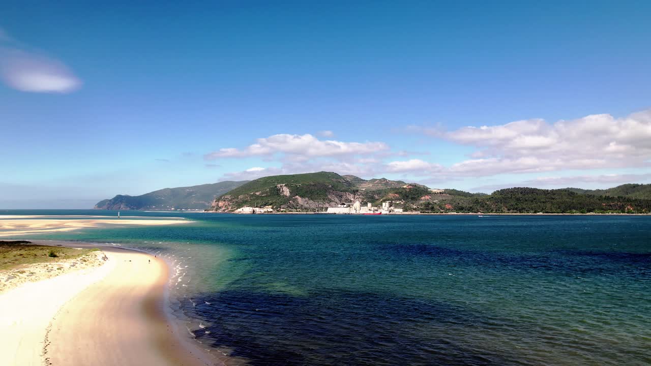 포르투갈의 아름다운 해변을 날아다니며 05