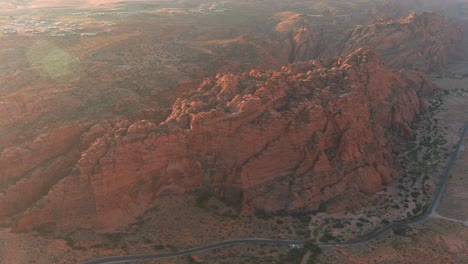 Wide-orbiting-aerial-shot-of-a-ridge-of-arid-mountains-in-Utah