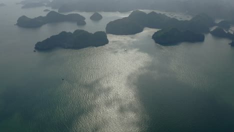 Ha-Long-Bay-by-Air-18