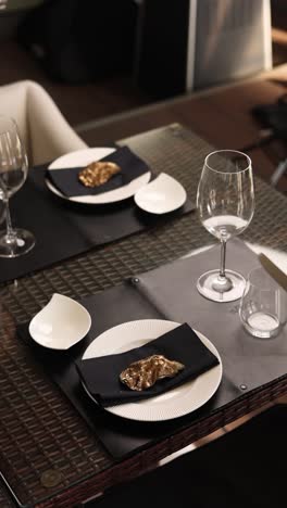 elegant restaurant table setting with oysters