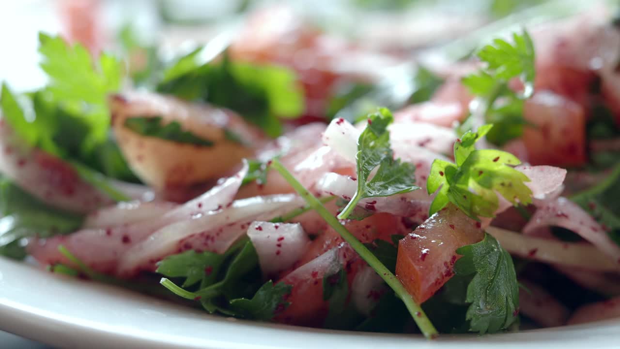 Fresh Tomato and Onion Salad with Parsley