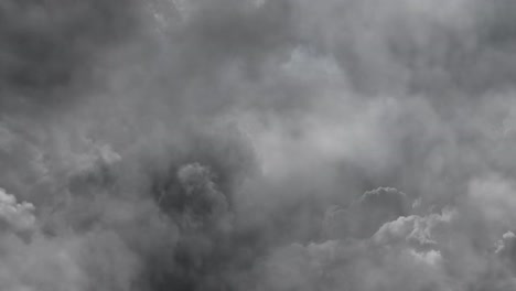 fondo de nubes oscuras de cumulonimbus y tormentas eléctricas