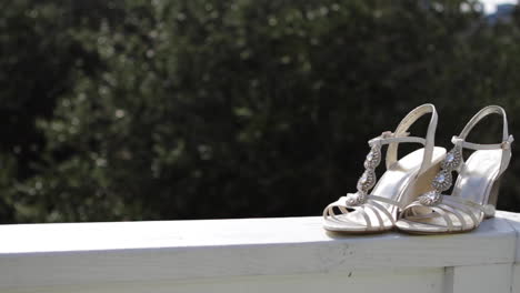 Brautschuhe-Bei-Hochzeit-Gleitbewegung-Schieberegler