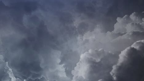 View-of-lightning-flashes-in-cumulonimbus-clouds