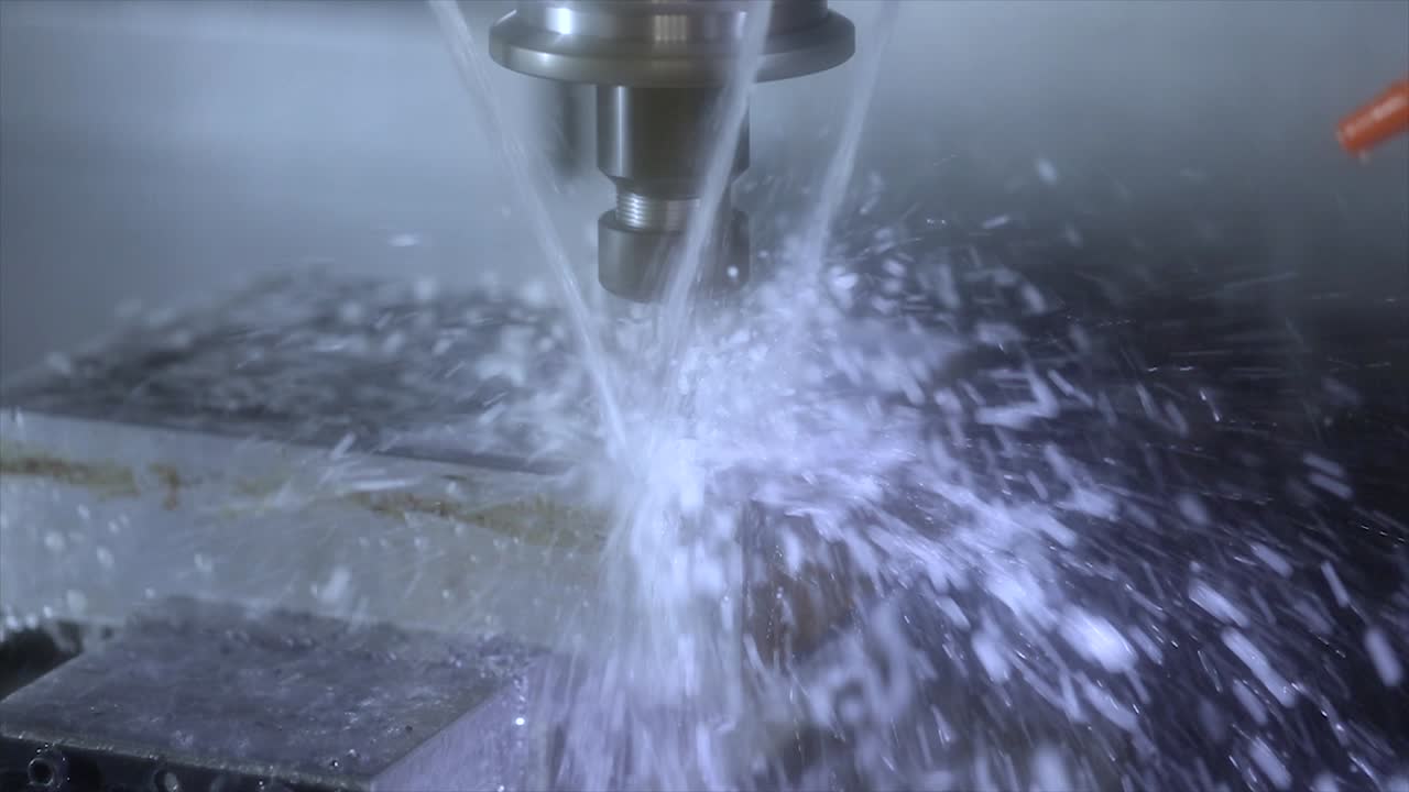 금속 가공 cnc 밀링 머신.