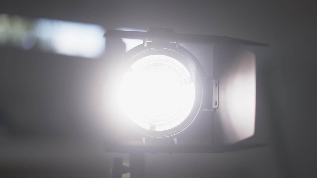 Lamp light with an enveloping, all-embracing, light. Close-up circle view