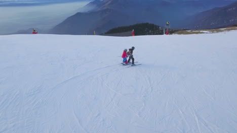 Panoramablick-Auf-Den-Skilift-Und-Das-Skigebiet