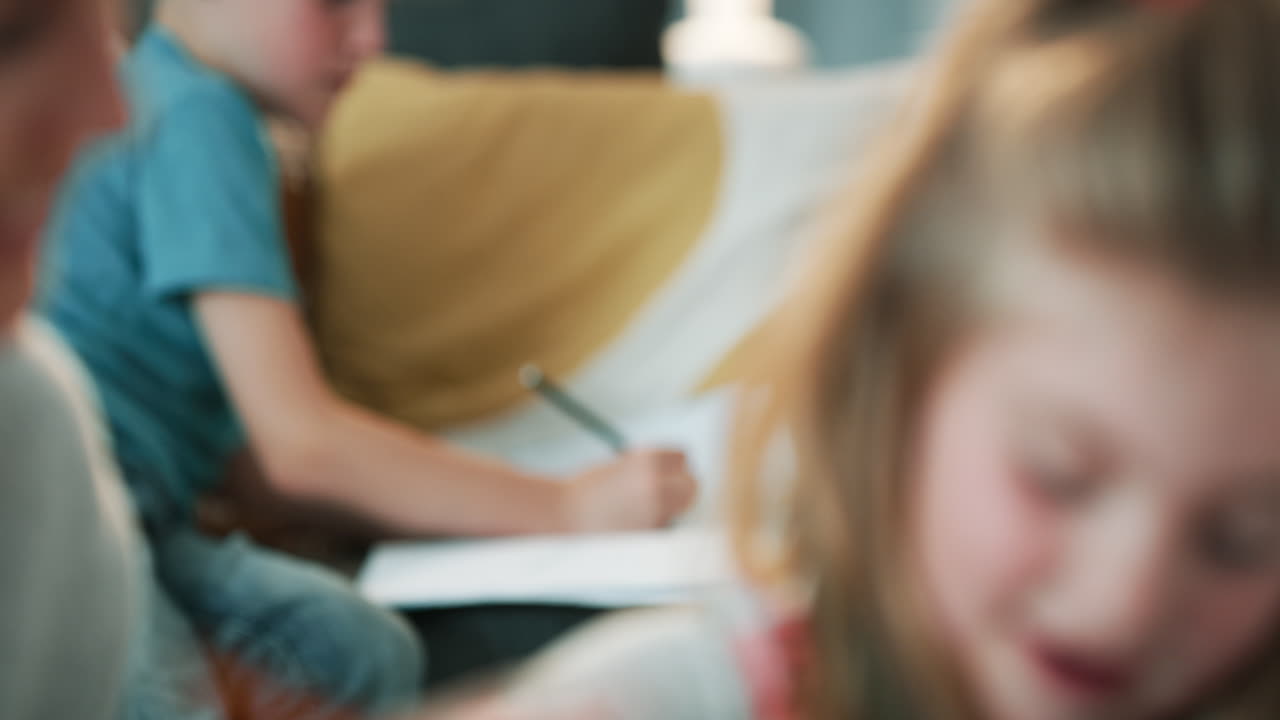 los niños están ansiosos por aprender, animar a que