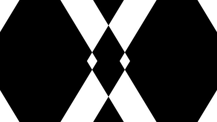 Mask of changing frame. Looping. 4K resolution.