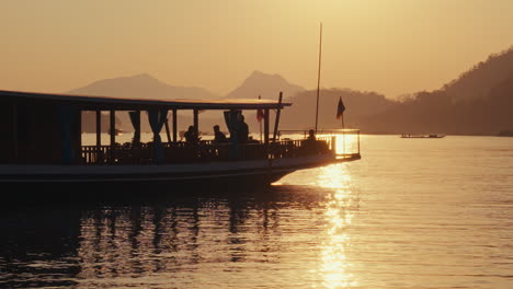 sunset river cruise