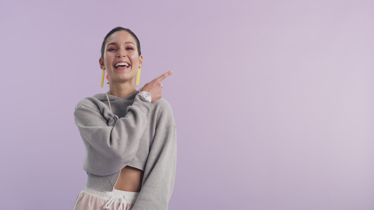 oye, cariño, mira por ahí.