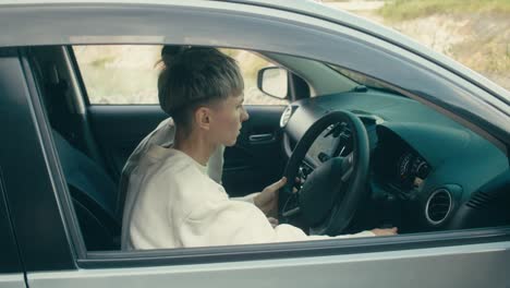 women driving