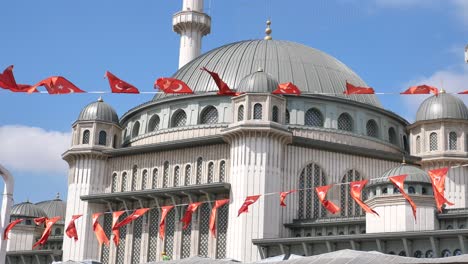 stunning architecture of a mosque in turkey