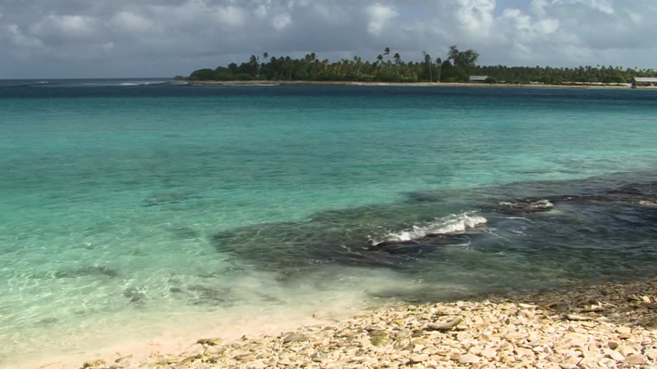 Bellissime acque turchesi dell'Atollo di Fanning Island, Repubblica di Kiribati