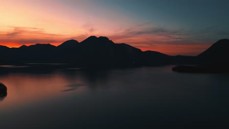 Mountain-lake-Walchensee-in-Bavaria,-South-Germany-close-to-Austria