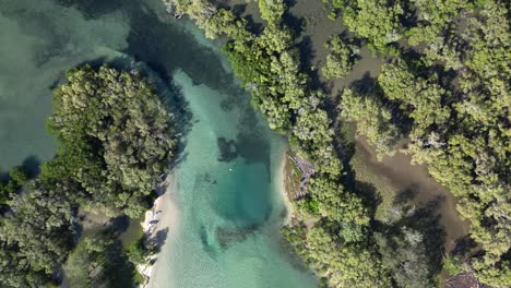 Agujero-Azul,-Reserva-Natural-De-Ukerebagh,-Un-área-Cultural-Importante-Para-Los-Aborígenes-De-Australia